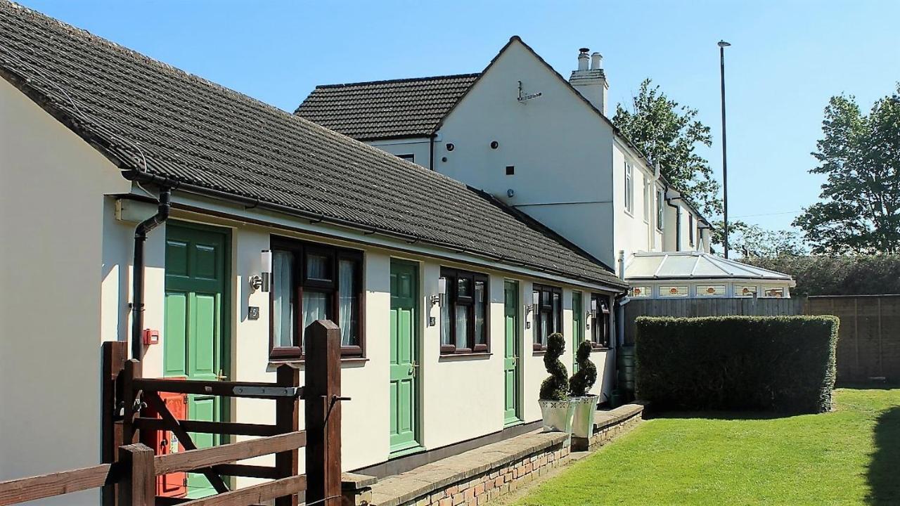 Hope Orchard Bed & Breakfast Cheltenham Exterior photo